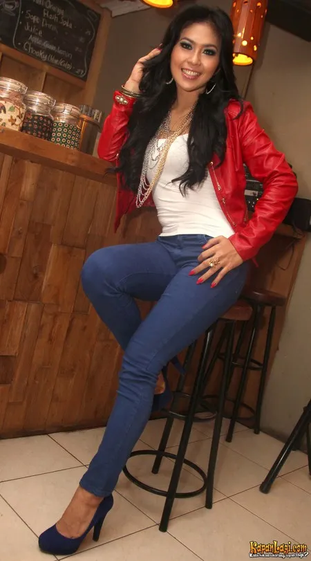 Foto Jessie Foxy Girls