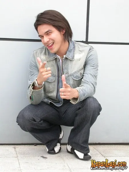 Semua Tentang Jonathan Frizzy Dulu Terbaru