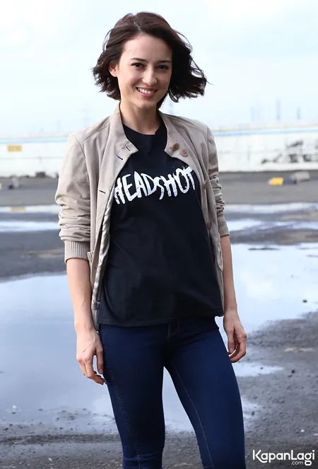 Foto Julie Estelle. Nomor Foto: 1014