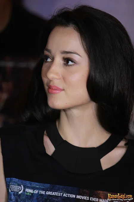 Foto Julie Estelle