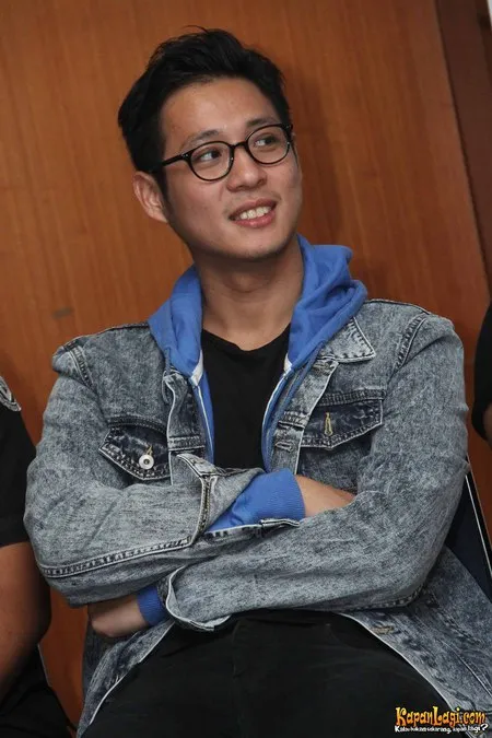 Foto Junior Liem