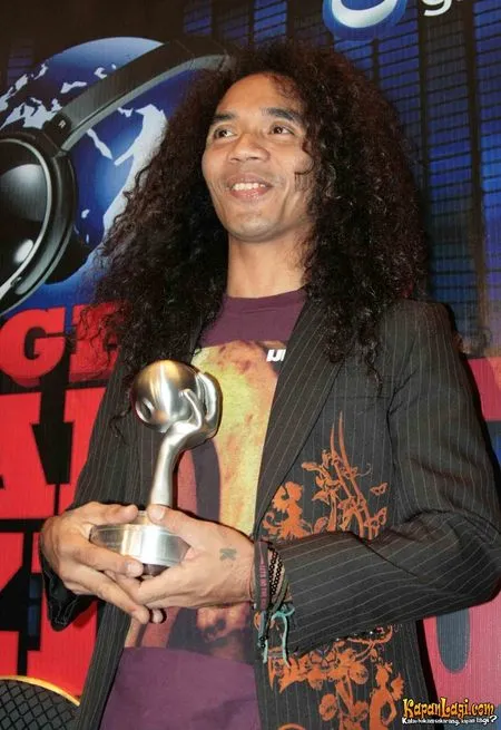 Foto Kaka Slank