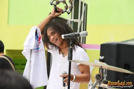 Foto Kaka Slank
