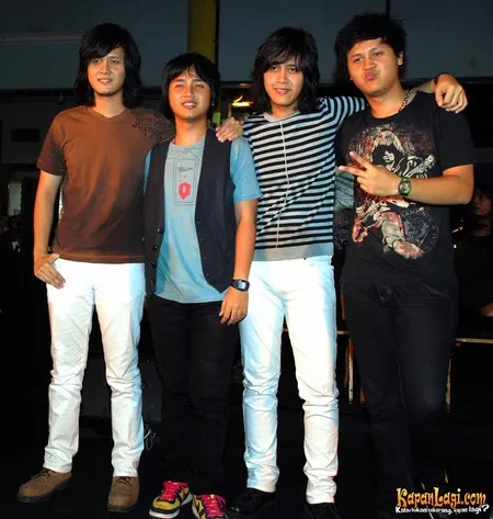 Foto Kanda Band