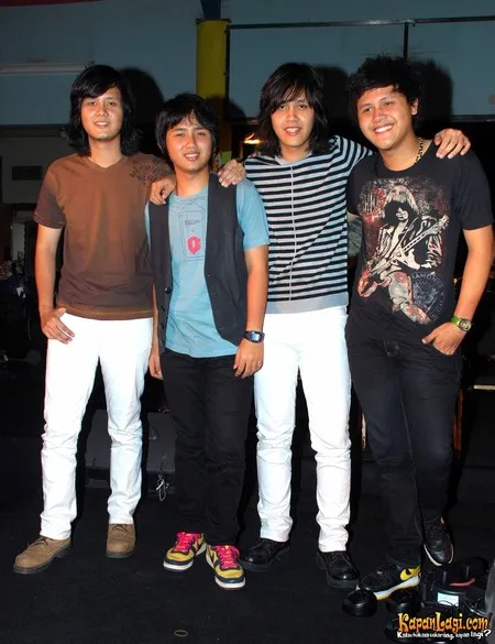 Foto Kanda Band