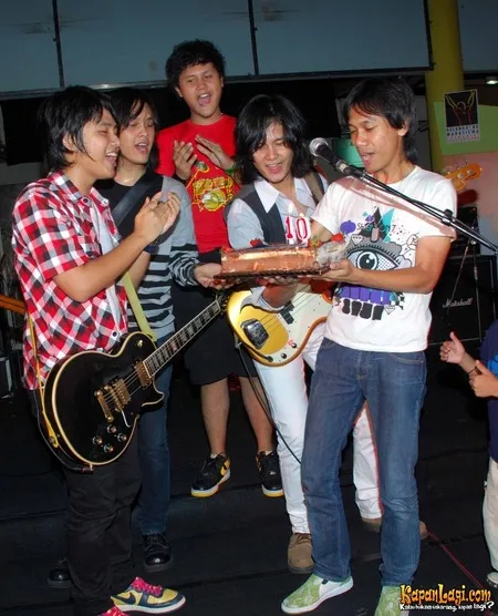 Foto Kanda Band
