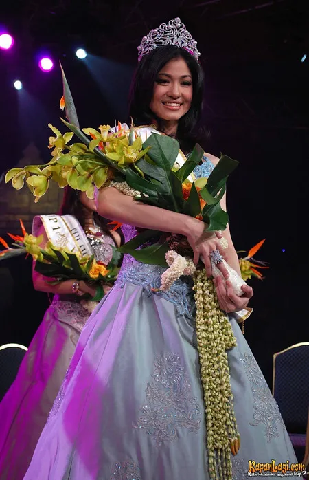 Foto Karenina Sunny Halim