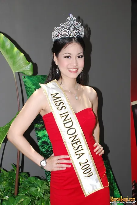 Foto Karenina Sunny Halim