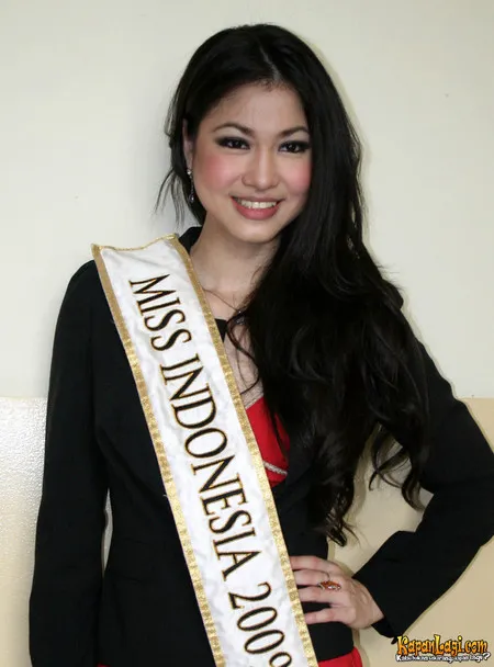 Foto Karenina Sunny Halim