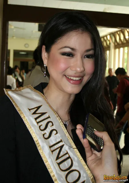 Foto Karenina Sunny Halim