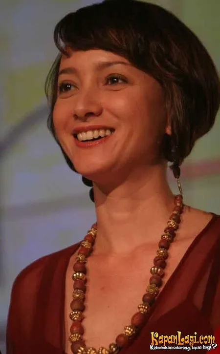 Foto Karina Suwandi