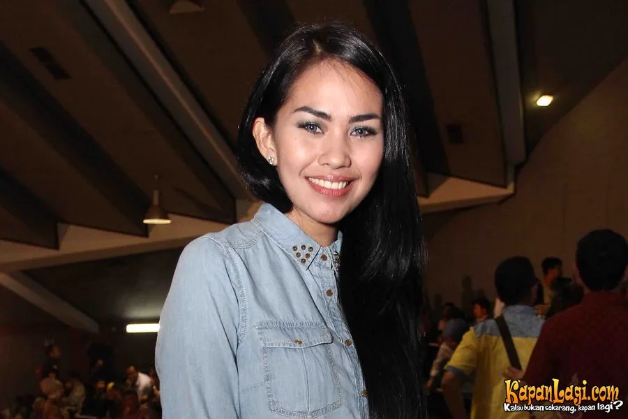 Kartika Putri beber fakta baru dari kelahiran anak Jessica Iskandar. @KapanLagi.com®