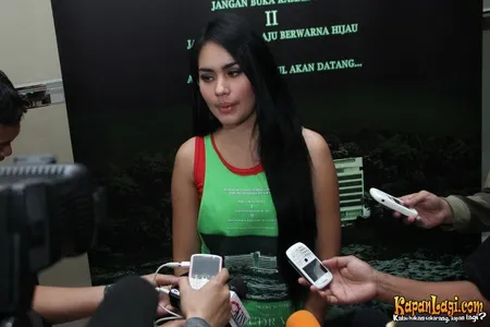 Foto Kartika Putri