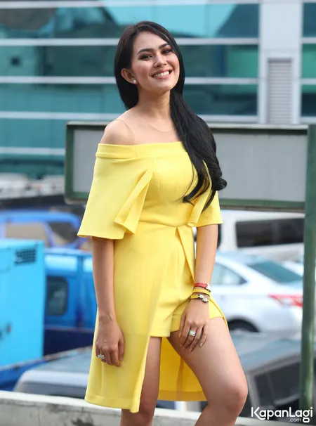 Foto Kartika Putri