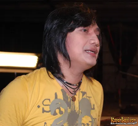 Foto Katon Bagaskara