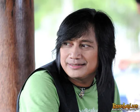 Foto Katon Bagaskara