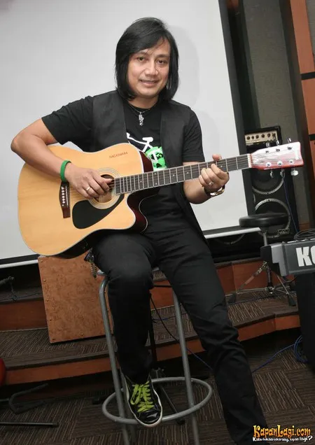 Foto Katon Bagaskara