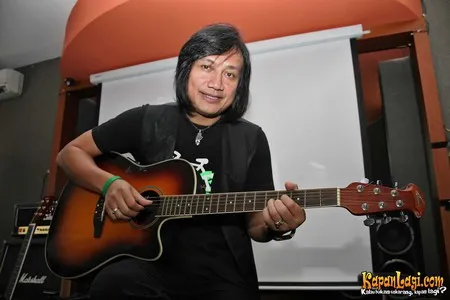 Foto Katon Bagaskara