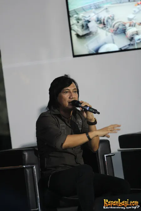 Foto Katon Bagaskara