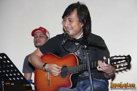 Foto Katon Bagaskara