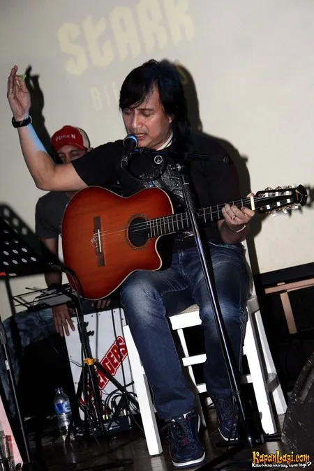 Foto Katon Bagaskara