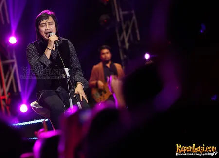 Foto Katon Bagaskara