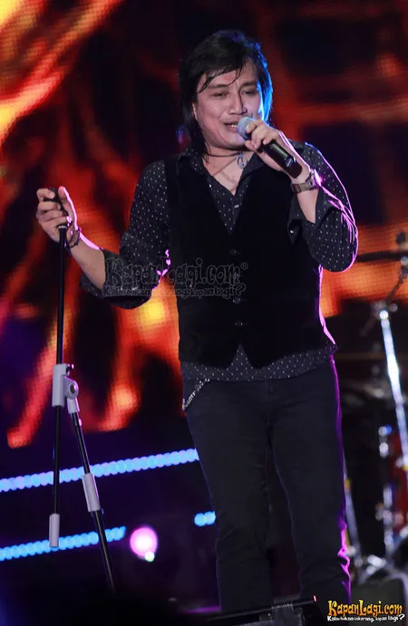 Foto Katon Bagaskara