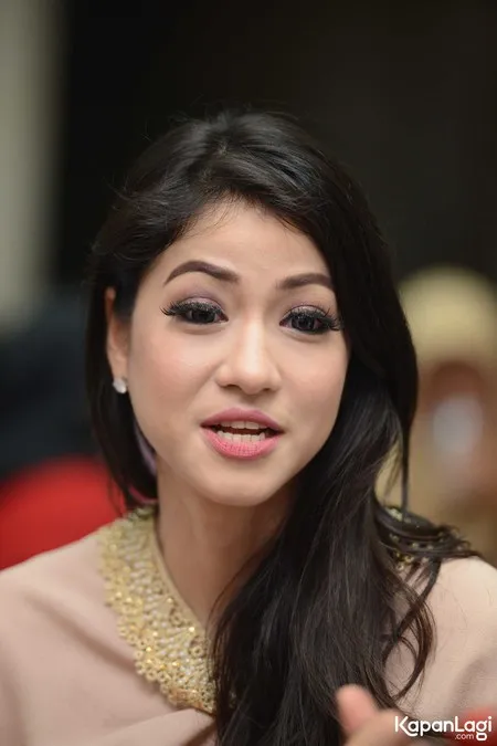 Foto Kerenina Sunny Halim