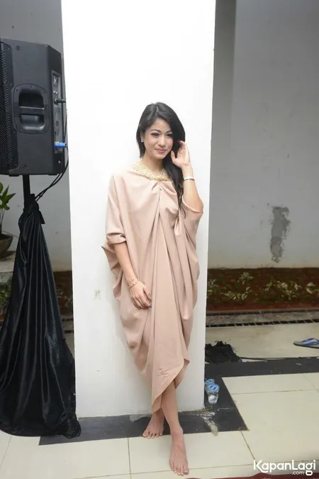 Foto Kerenina Sunny Halim