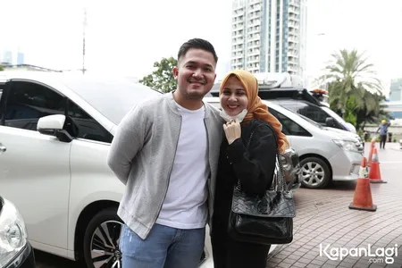 Foto Kesha Ratuliu