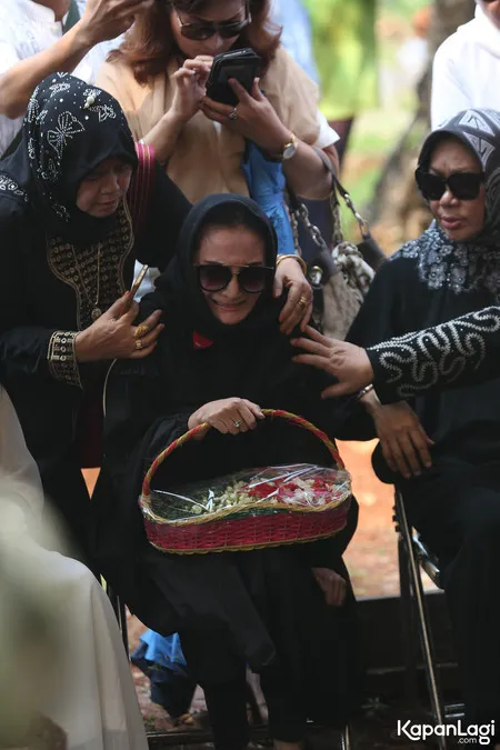 Foto Kiki Amalia