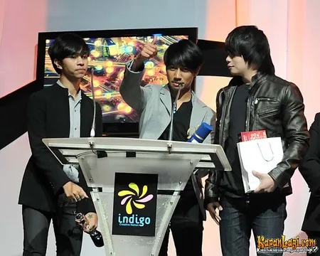 Foto Killing Me Inside