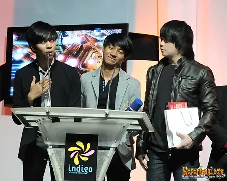 Foto Killing Me Inside