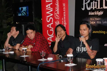 Foto Koil Band