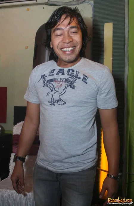 Foto Komeng