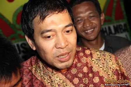Foto Komeng