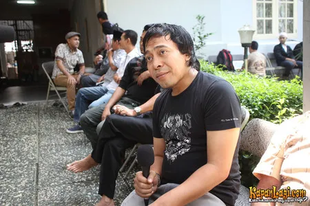 Foto Komeng