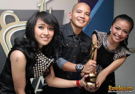 Foto Kotak