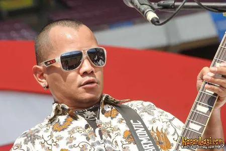 Foto Kotak