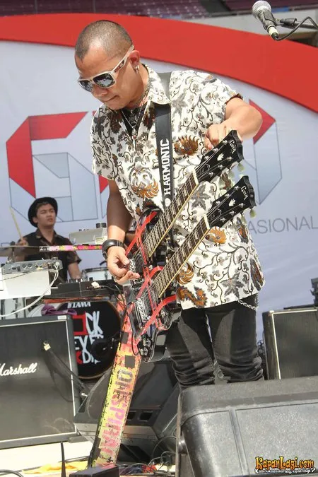 Foto Kotak