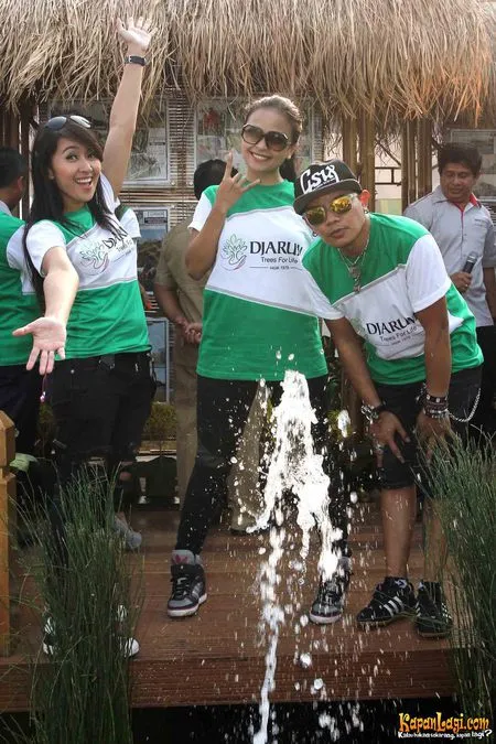 Foto Kotak