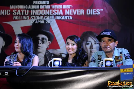 Foto Kotak