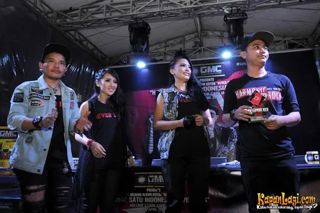 Foto Kotak