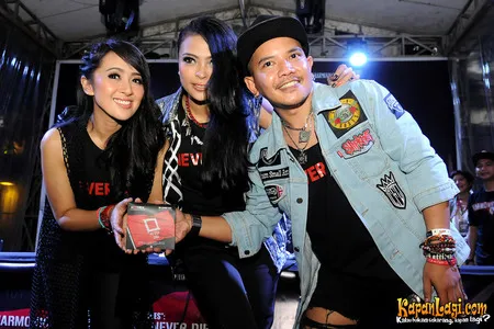 Foto Kotak