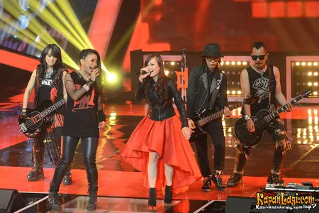 Foto Kotak