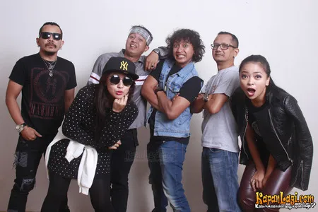 Foto Kotak