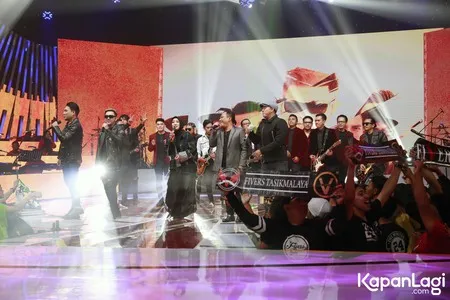 Foto Kotak