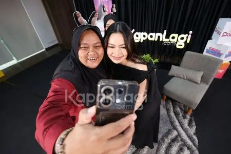 Foto Lady Rara Dan Fans