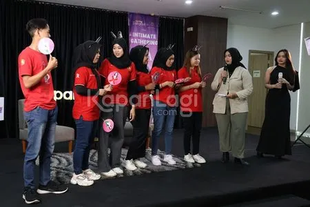 Foto Lady Rara Dan Fans