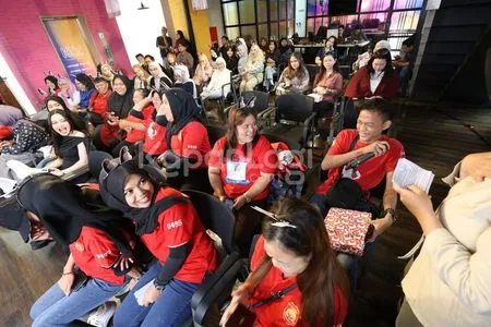 Foto Lady Rara Dan Fans